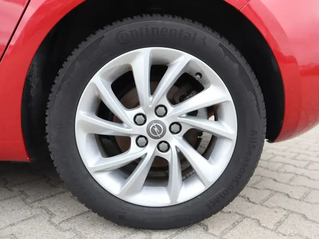 Gebraucht Opel Astra Edition 145 PS (106 kW) 2021 Red metallic Limousine