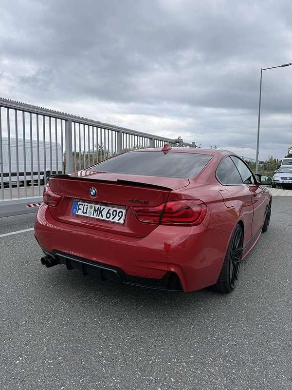 Gebraucht BMW 430 M Sport 252 PS (185 kW) 2018 Rot Coupé