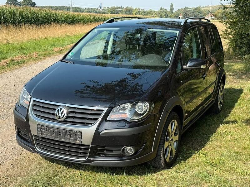 Schwarz Gebraucht 2007 VW Touran Cross Highline Van / Kleinbus | 5.600 € (Fairer Preis) - Bild 1/4