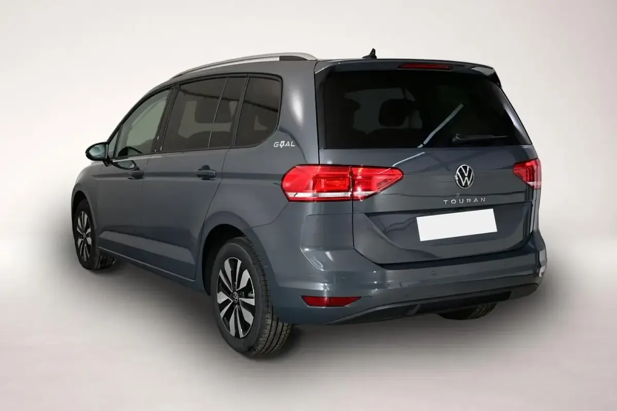 Gebraucht VW Touran Goal 150 PS (110 kW) 2025 Manufacturer Van / Kleinbus