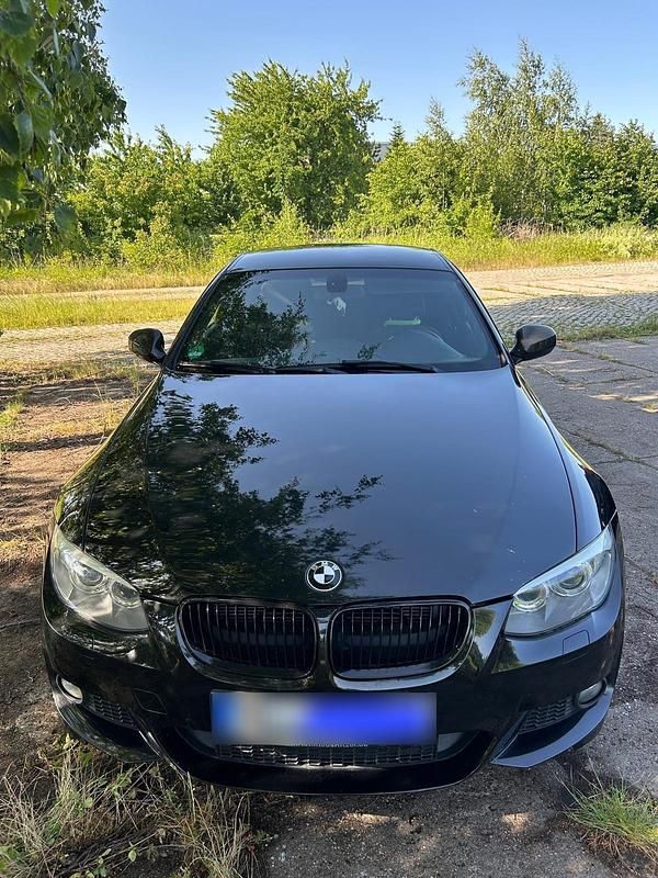 Second-hand BMW 335 286 CP (210 kW) 2011 Negru Coupe