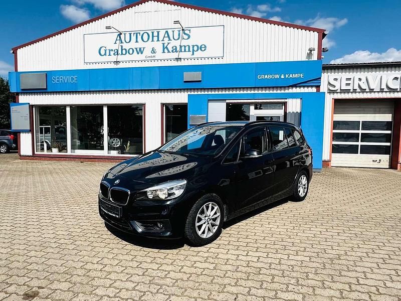 Black sapphire metallic Gebraucht 2016 BMW 216 Kombi | 10.700 € (Fairer Preis) - Bild 1/4