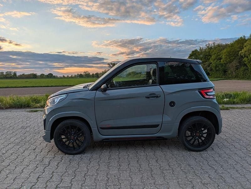 Usado Ligier JS60 2022 Cinzento Citadino