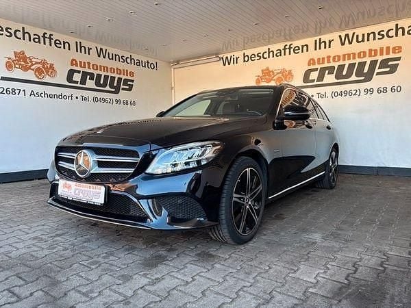 Gebraucht Mercedes C300e Avantgarde 211 PS (155 kW) 2021 Schwarz Limousine