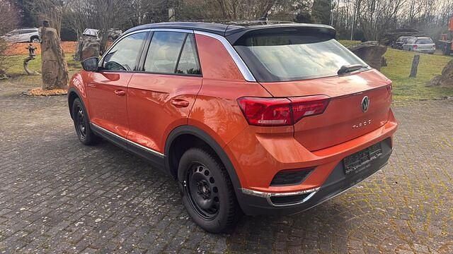 Usado VW T-Roc Style 116 HP (85 kW) 2018 Laranja SUV