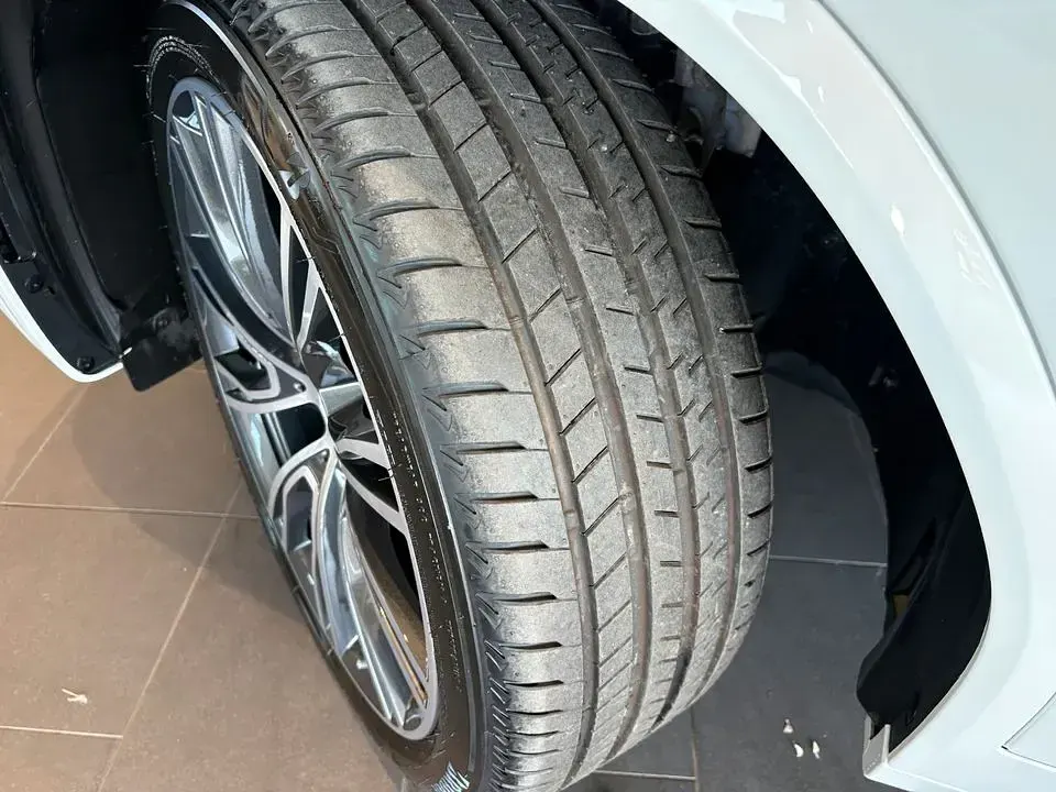 Gebraucht BMW X4 Performance 340 PS (250 kW) 2025 Weiß SUV