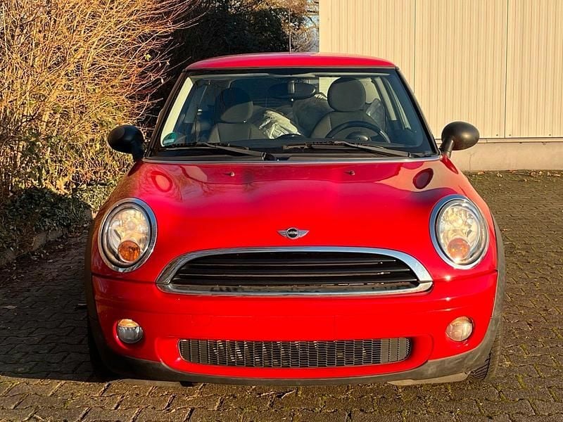 Usata Mini Cooper 95 CV (69 kW) 2010 Rosso Utilitaria