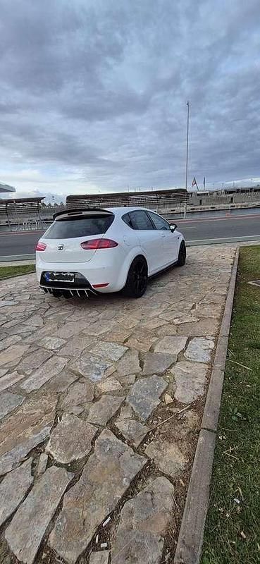 Gebraucht Seat Leon CUPRA 265 PS (194 kW) 2012 Limousine