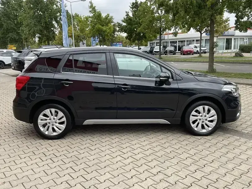 Gebraucht Suzuki SX4 S-Cross Comfort 140 PS (102 kW) 2017 Schwarz SUV