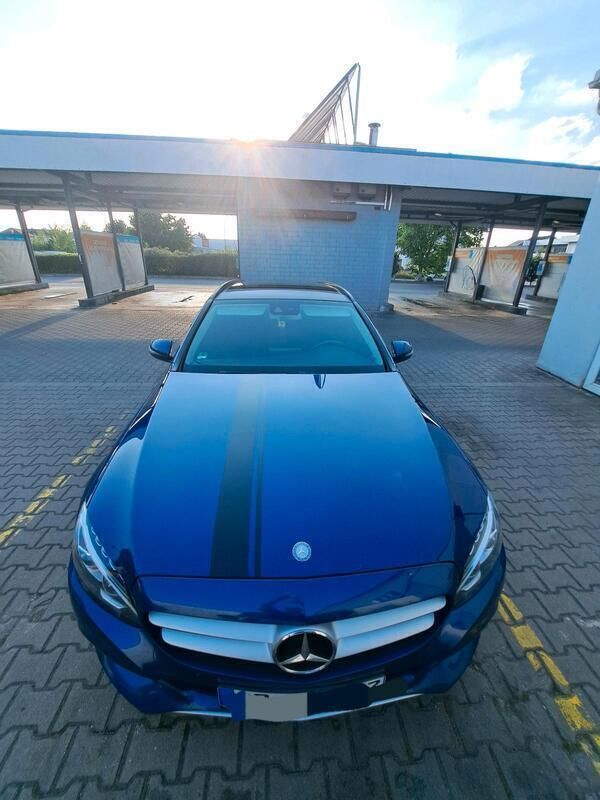 Blau Gebraucht 2015 Mercedes C220 Kombi | 11.500 € - Bild 1/4