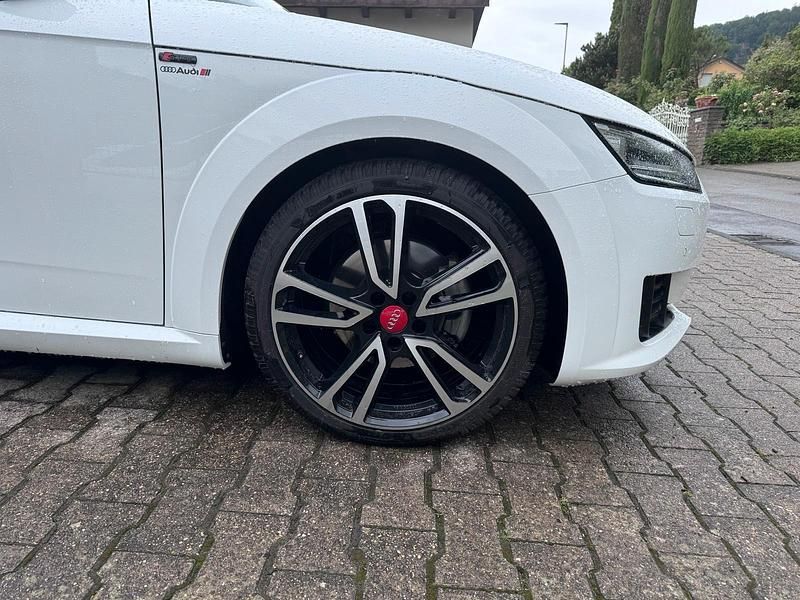 Second-hand Audi TT 230 CP (169 kW) 2015 Alb Coupe