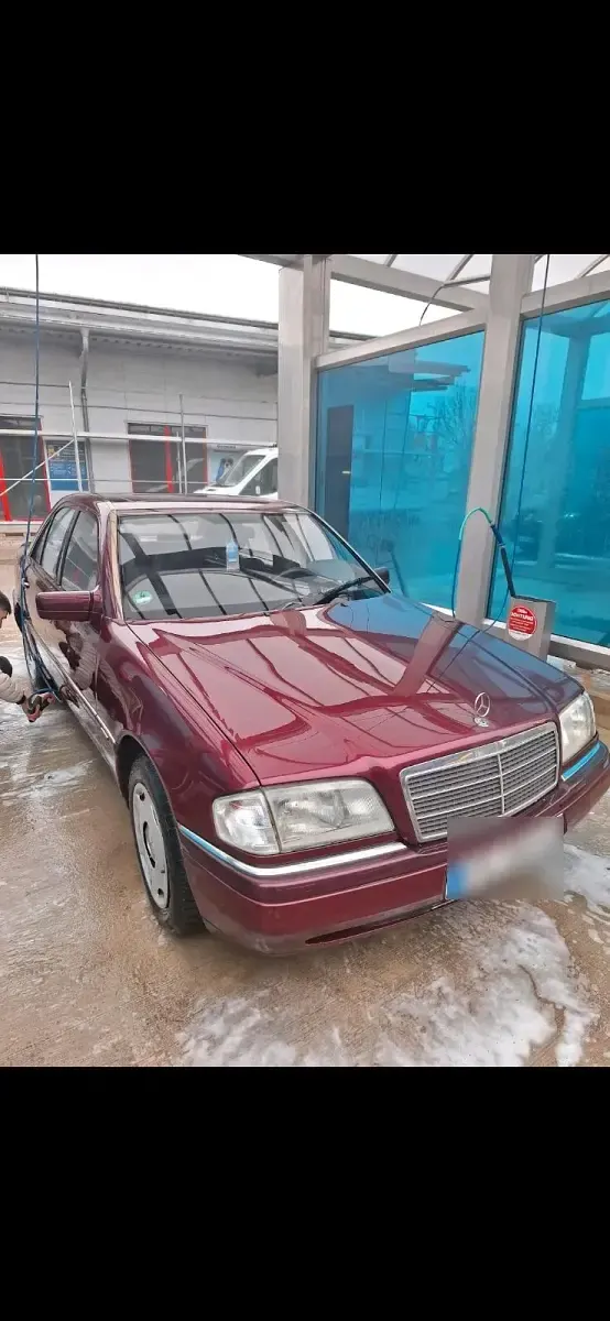 Gebraucht Mercedes C180 Elegance 1996 Rot Limousine