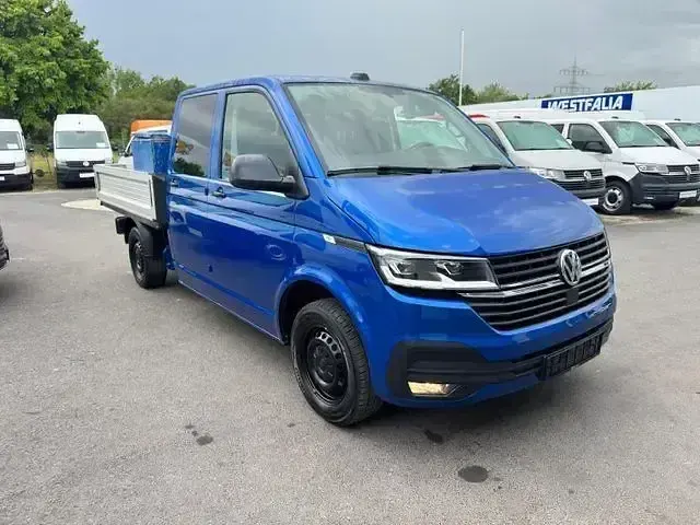 Gebraucht VW T6.1 150 PS (110 kW) 2023 Blau Van