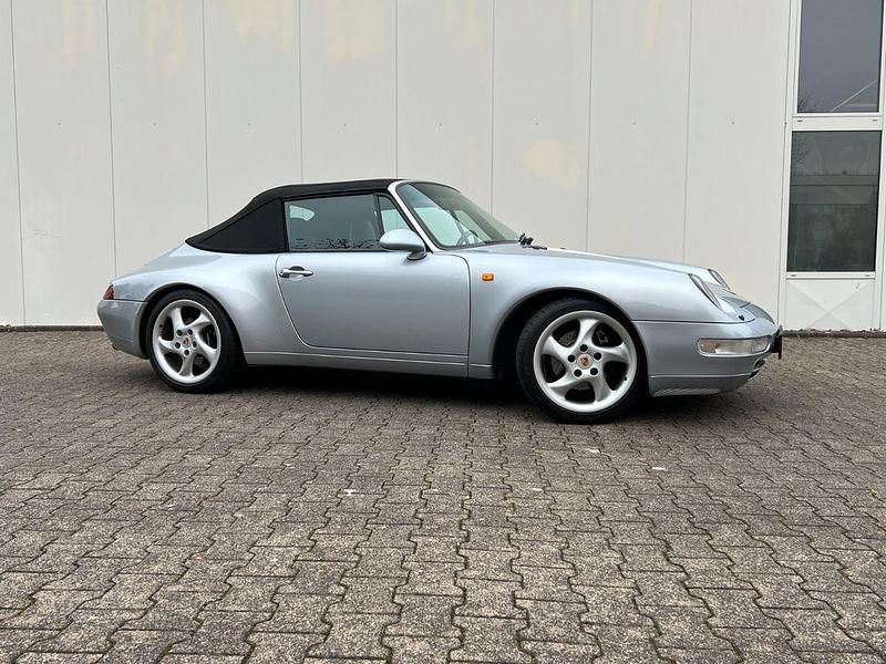 Silber Gebraucht 1995 Porsche 911 Carrera Cabriolet Cabrio | 82.900 € - Bild 1/4
