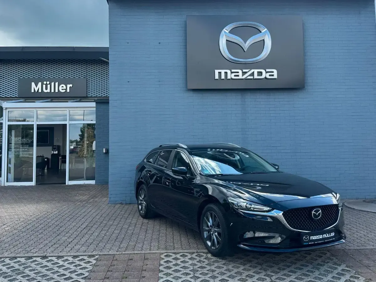 Gebraucht Mazda 6 Exclusive-Line 145 PS (106 kW) 2021 Schwarz Kombi