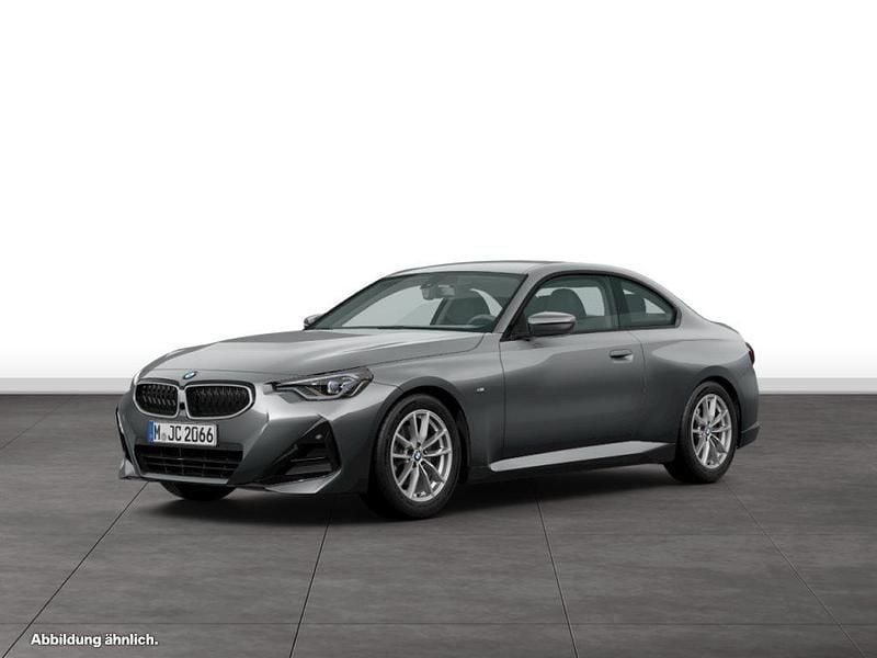 Grau Gebraucht 2025 BMW 220 M Sport Coupé | 42.310 € (Fairer Preis) - Bild 1/3