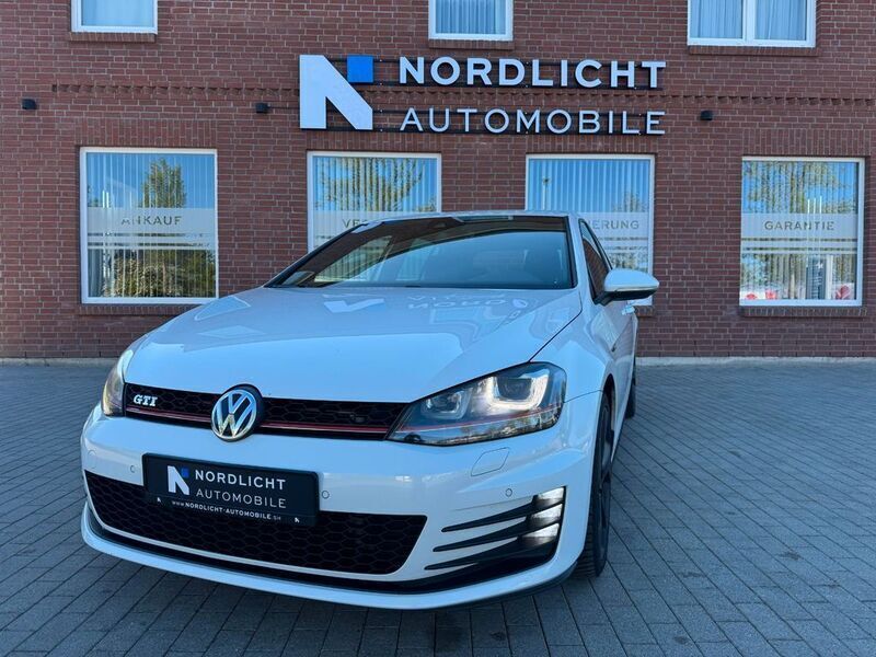 Weiß Gebraucht 2014 VW Golf VII GTI Limousine | 15.490 € (Fairer Preis) - Bild 1/4