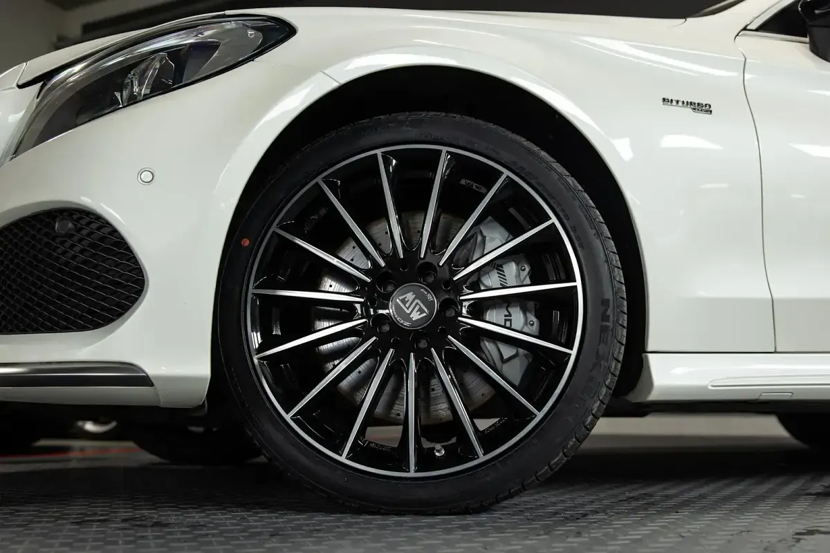 Gebraucht Mercedes C43 AMG AMG 367 PS (269 kW) 2018 Diamantweiss  metalliclack Cabrio