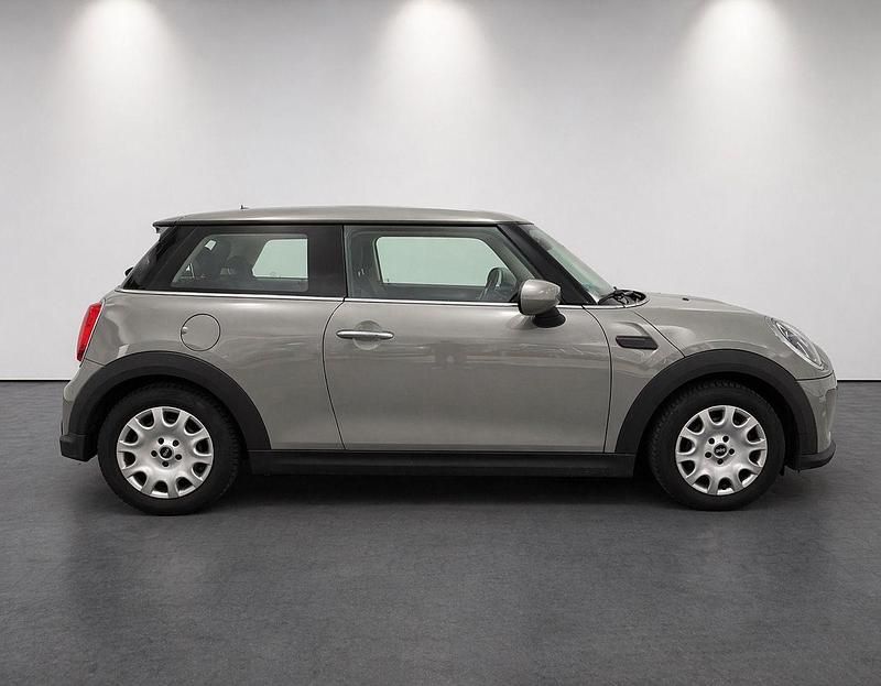 Usata Mini ONE 102 CV (75 kW) 2022 Grigio Utilitaria