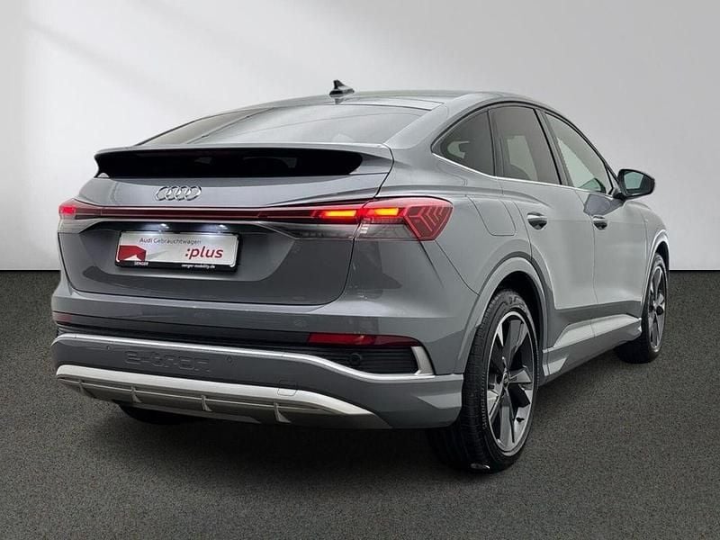 Gebraucht Audi Q4 Sportback e-tron Ambiente 125 kW (170 PS) 2022 Kieselgrau SUV