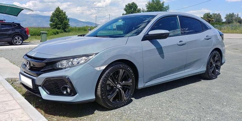 Gebraucht Honda Civic Elegance 120 PS (88 kW) 2018 Silber Kombi