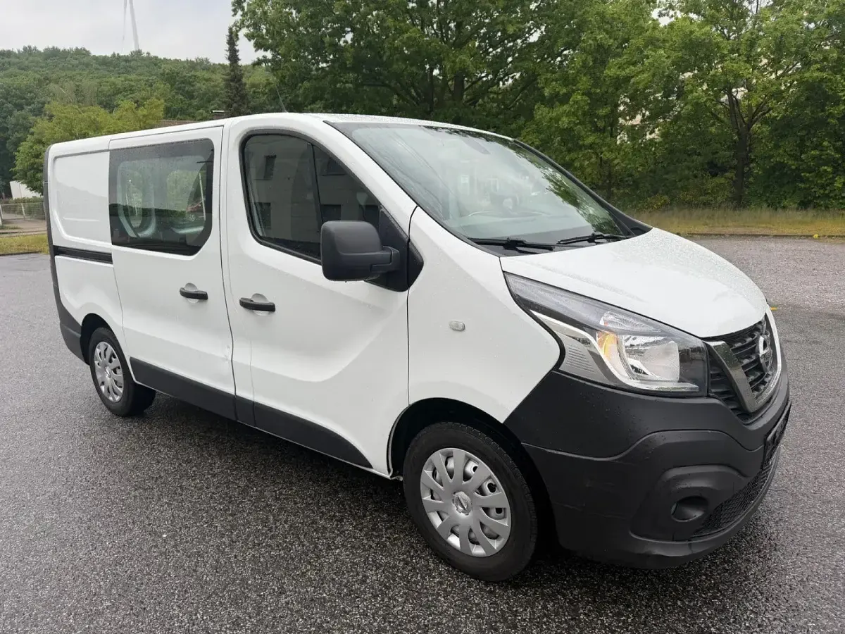 Gebraucht Nissan NV300 S 145 PS (106 kW) 2019 Weiß Van
