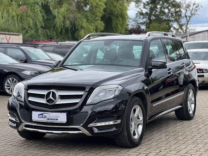 Schwarz Gebraucht 2015 Mercedes GLK220 SUV | 18.900 € (Fairer Preis) - Bild 1/4