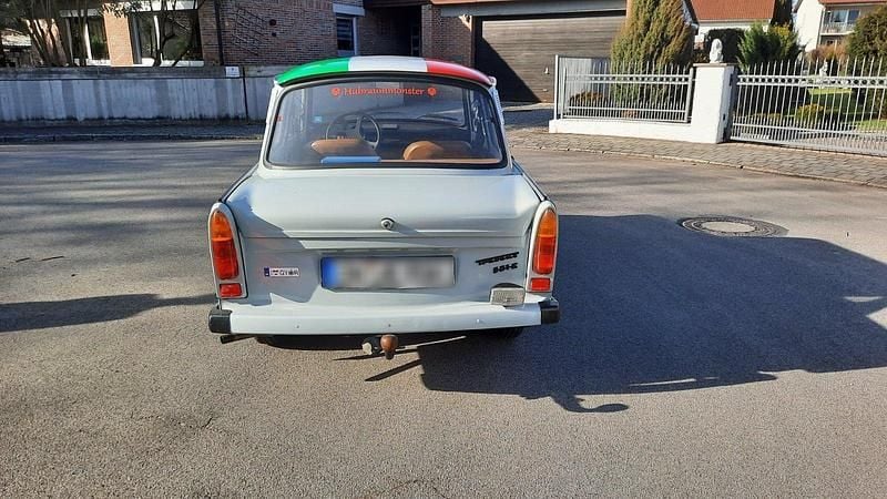 Gebraucht Trabant 601 26 PS (19 kW) 1990 Grau Limousine