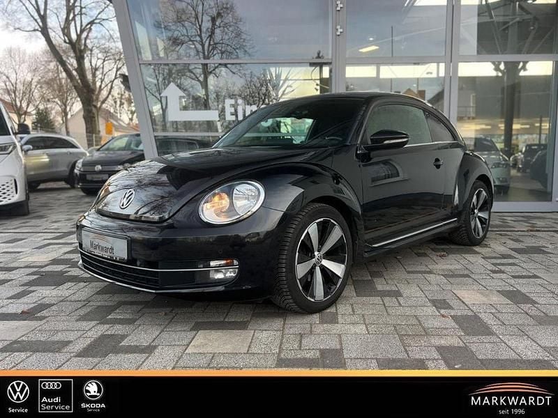 Gebraucht VW Beetle Cup 105 PS (77 kW) 2015 Deep black perleffekt Kleinwagen