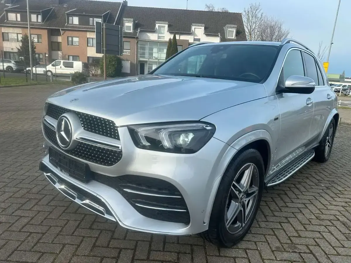 Gebraucht Mercedes GLE350 de AMG 320 PS (235 kW) 2021 Silber SUV