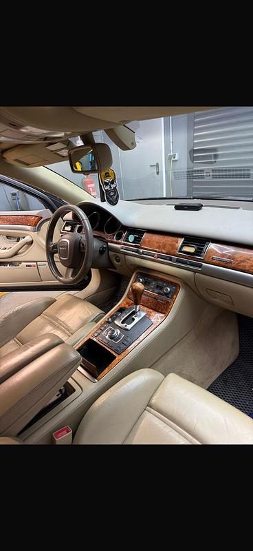 Gebraucht Audi A8 326 PS (239 kW) 2006 Limousine