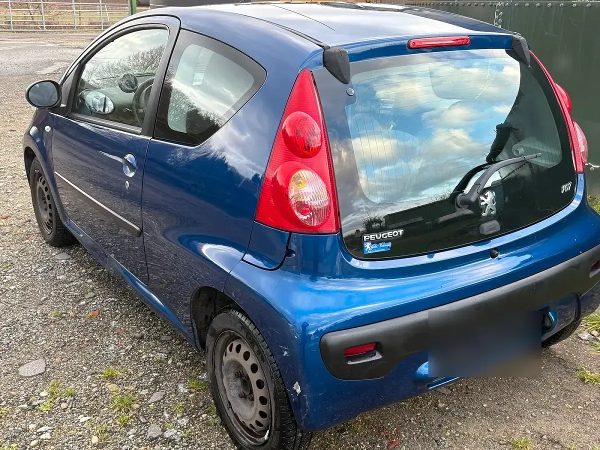 Gebraucht Peugeot 107 68 PS (50 kW) 2006 Blau Kleinwagen