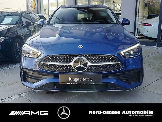 Gebraucht Mercedes C200 Premium 204 PS (150 kW) 2024 Andere farbe Kombi