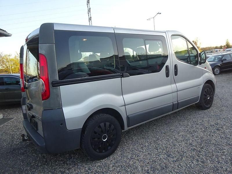 Gebraucht Opel Vivaro 114 PS (83 kW) 2007 Grau Van / Kleinbus