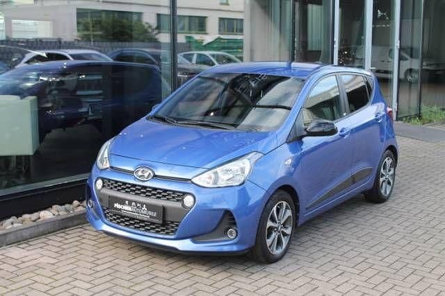 Blau Gebraucht 2018 Hyundai i10 Passion Kleinwagen | 8.990 € (Etwas zu teuer) - Bild 1/4