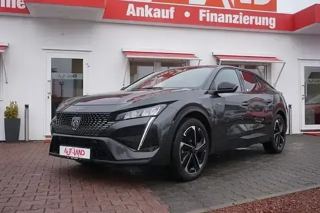 Gebraucht Peugeot 408 GT 181 PS (133 kW) 2023 Titangrau metallic SUV