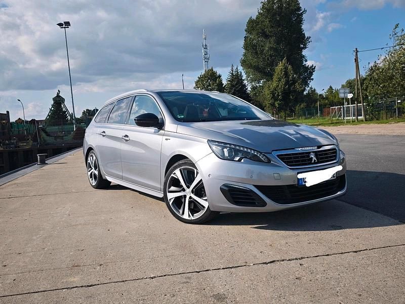 Silber Gebraucht 2016 Peugeot 308 GT Kombi | 10.400 € (Guter Preis) - Bild 1/4
