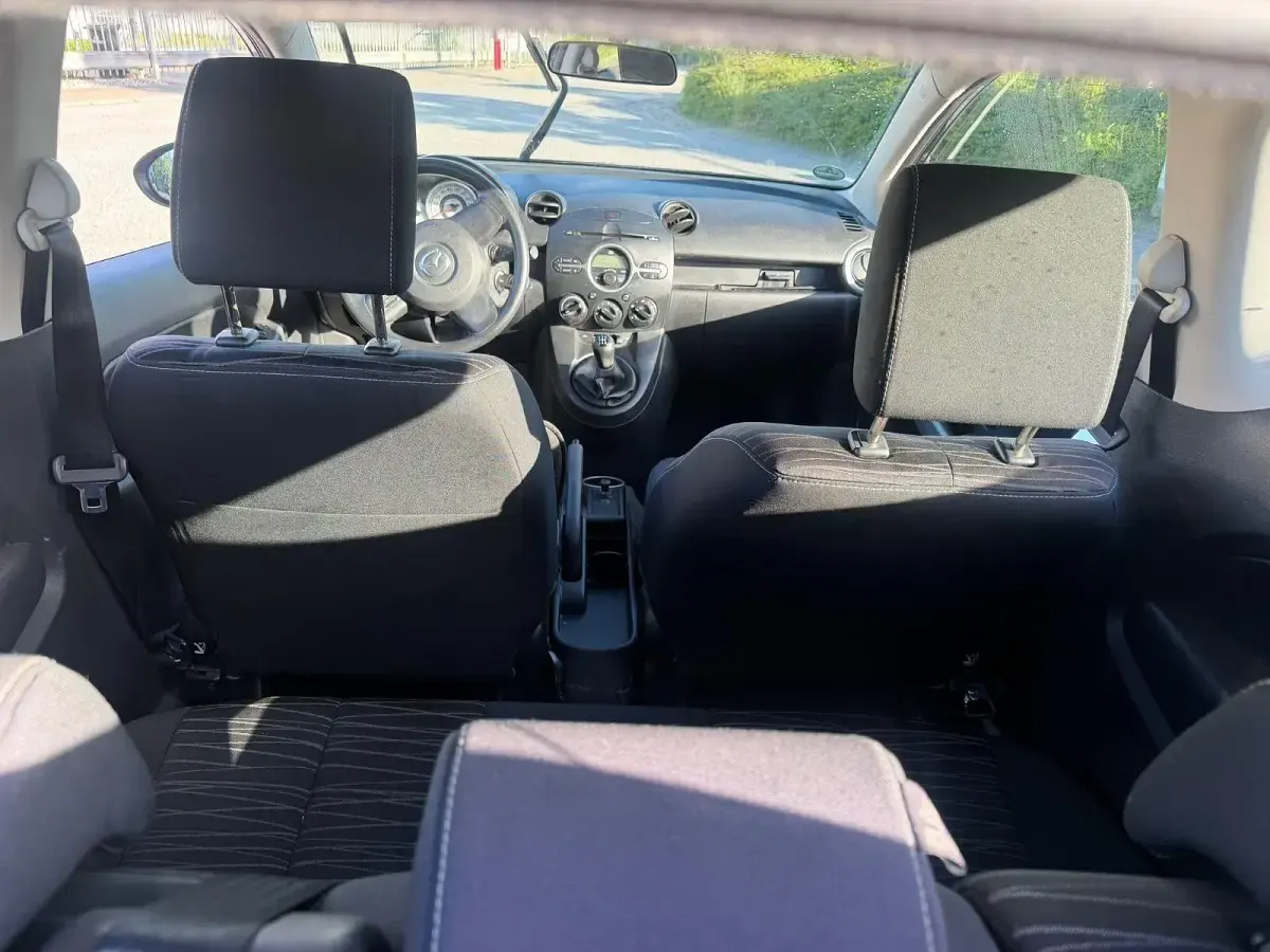 Gebraucht Mazda 2 86 PS (63 kW) 2008 Schwarz Kleinwagen