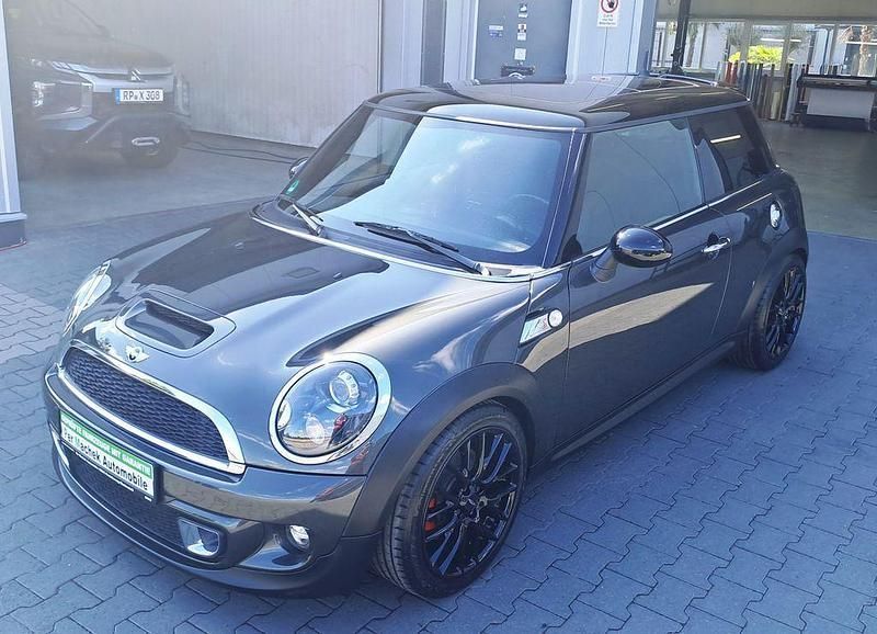 Grau Gebraucht 2012 Mini Cooper S Kleinwagen | 12.890 € (Teuer) - Bild 1/4