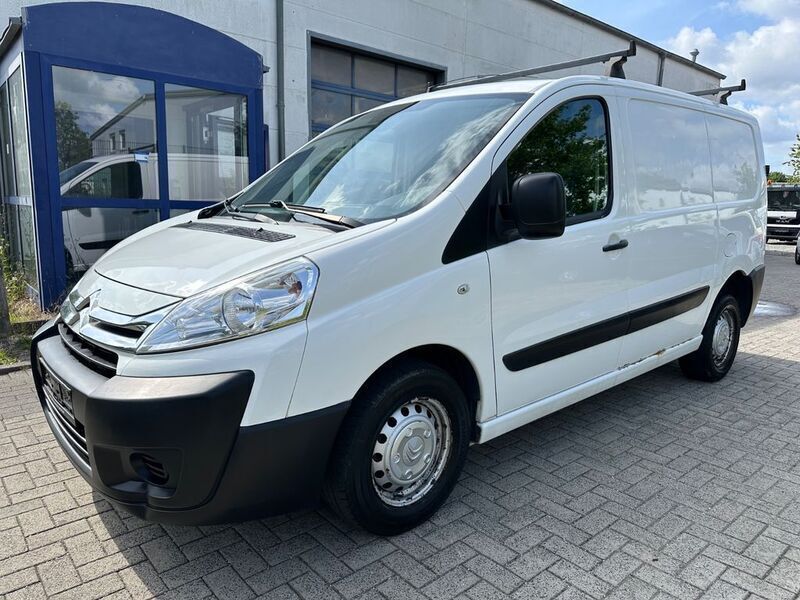 Weiß Gebraucht 2013 Citroën Jumpy Proline Van / Kleinbus | 5.800 € (Guter Preis) - Bild 1/4