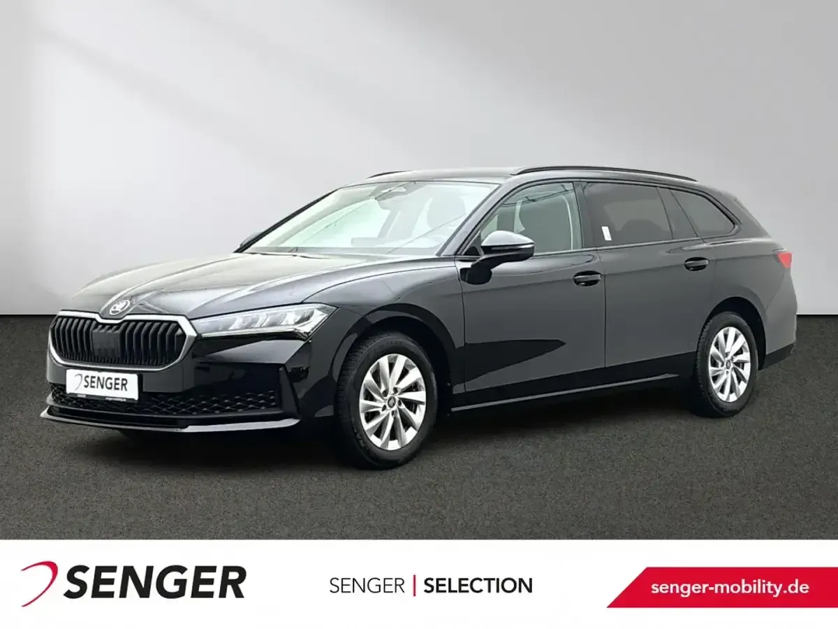 Gebraucht Skoda Superb Essence 150 PS (110 kW) 2025 Kombi