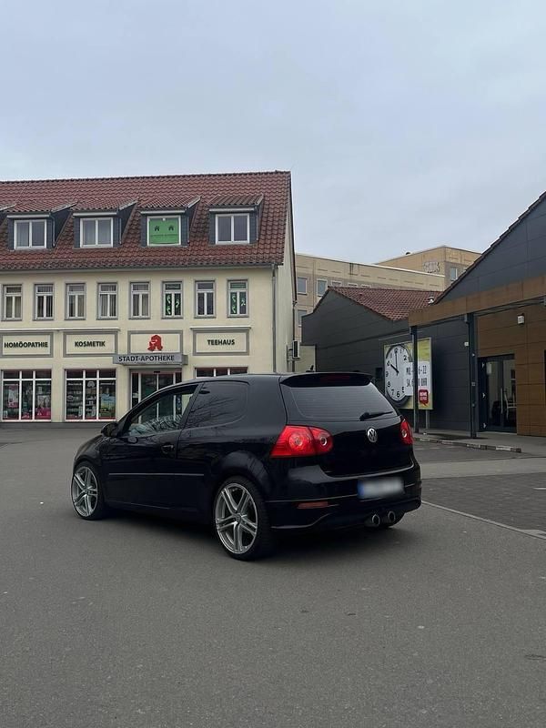 Usata VW Golf 130 CV (95 kW) 2005 Nero Coupé