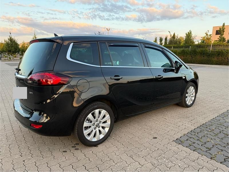 Gebraucht Opel Zafira Tourer Innovation 165 PS (121 kW) 2015 Schwarz Van / Kleinbus