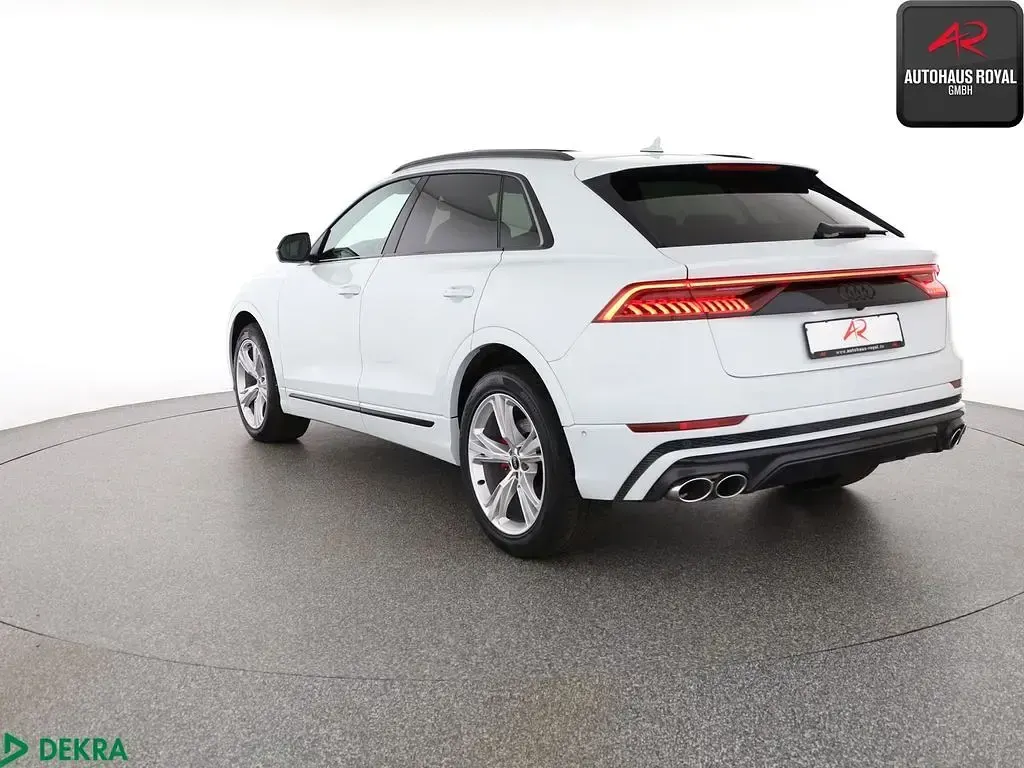 Gebraucht Audi SQ8 Sport 507 PS (372 kW) 2023 Gletscherweiß SUV
