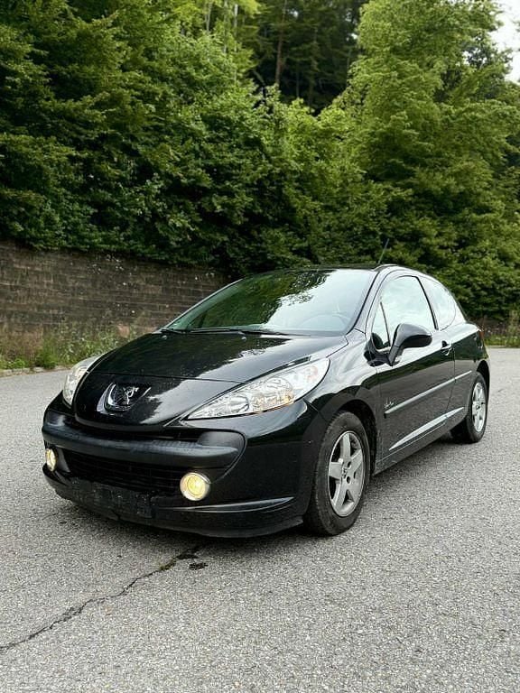 Schwarz Gebraucht 2009 Peugeot 207 CC Access Cabrio | 1.990 € (Superpreis) - Bild 1/4
