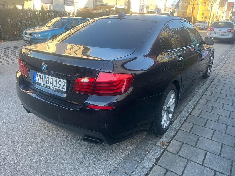 Gebraucht BMW M550 Performance 381 PS (280 kW) 2016 Schwarz Limousine