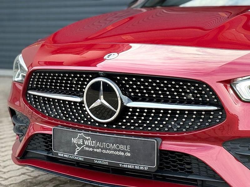 Gebraucht Mercedes CLA200 AMG 150 PS (110 kW) 2022 Rot Limousine