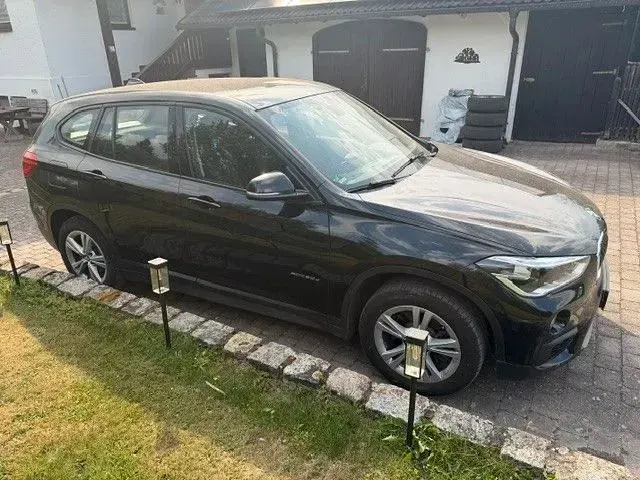 Gebraucht BMW X1 190 PS (139 kW) 2015 Schwarz SUV