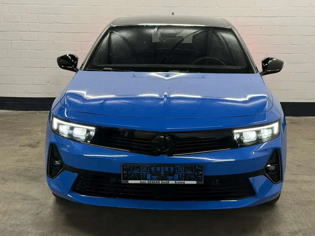 Gebraucht Opel Astra 131 PS (96 kW) 2025 Blau Kleinwagen