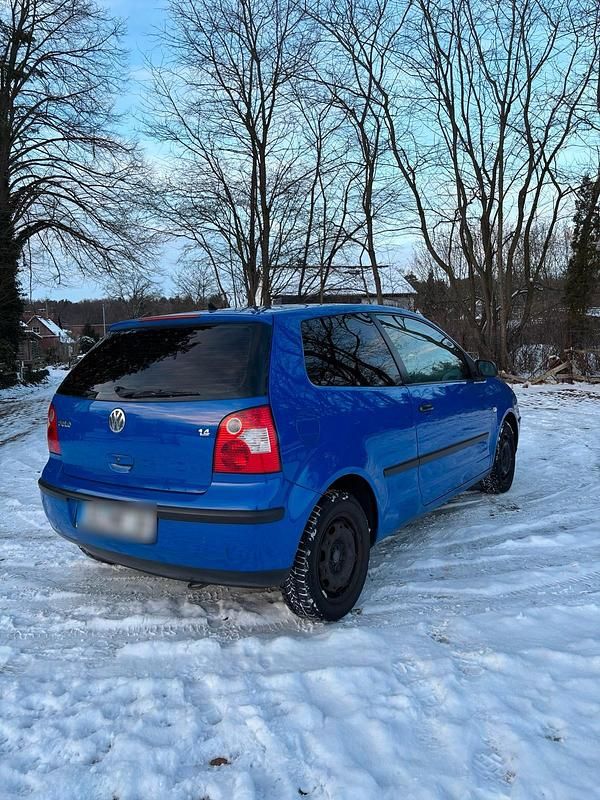 Gebraucht VW Polo 75 PS (55 kW) 2003 Blau Kleinwagen